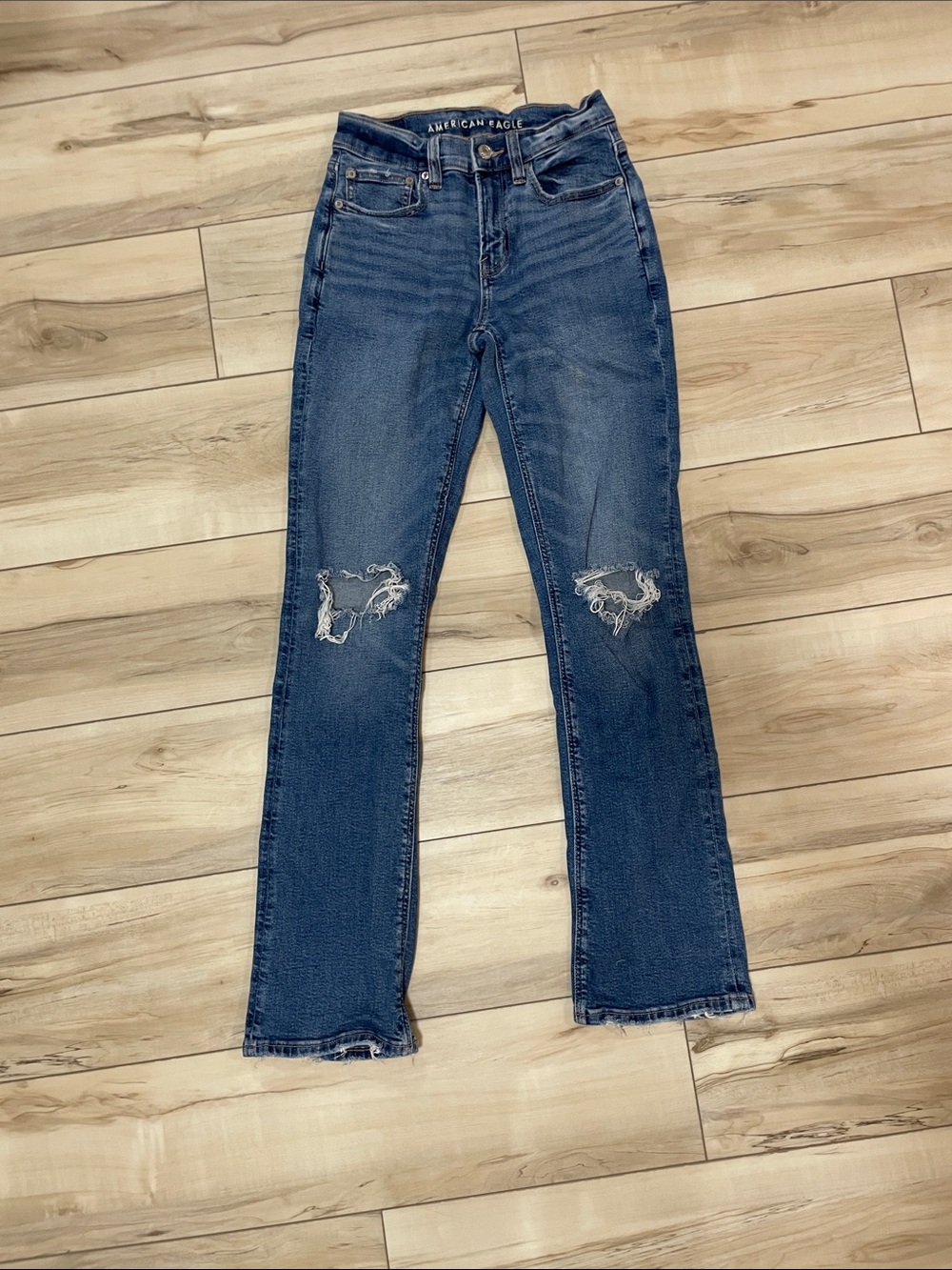 American Eagle Outfitters Women’s Blue Flare Distressed Jeans